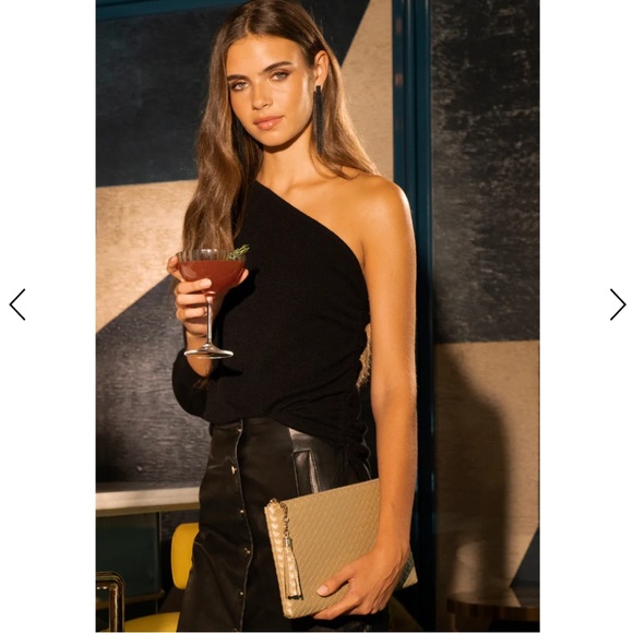 Virginia Wolf • Mimi Woven Pouch • Gold Clutch with Tassel • New With Tags - Picture 4 of 10